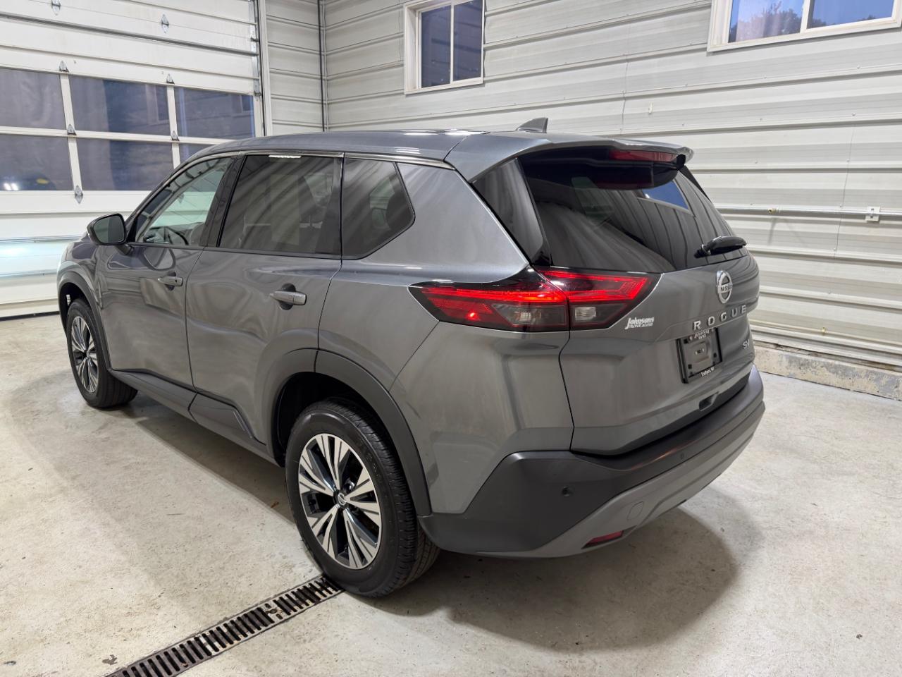Nissan Rogue FWD SV 2021