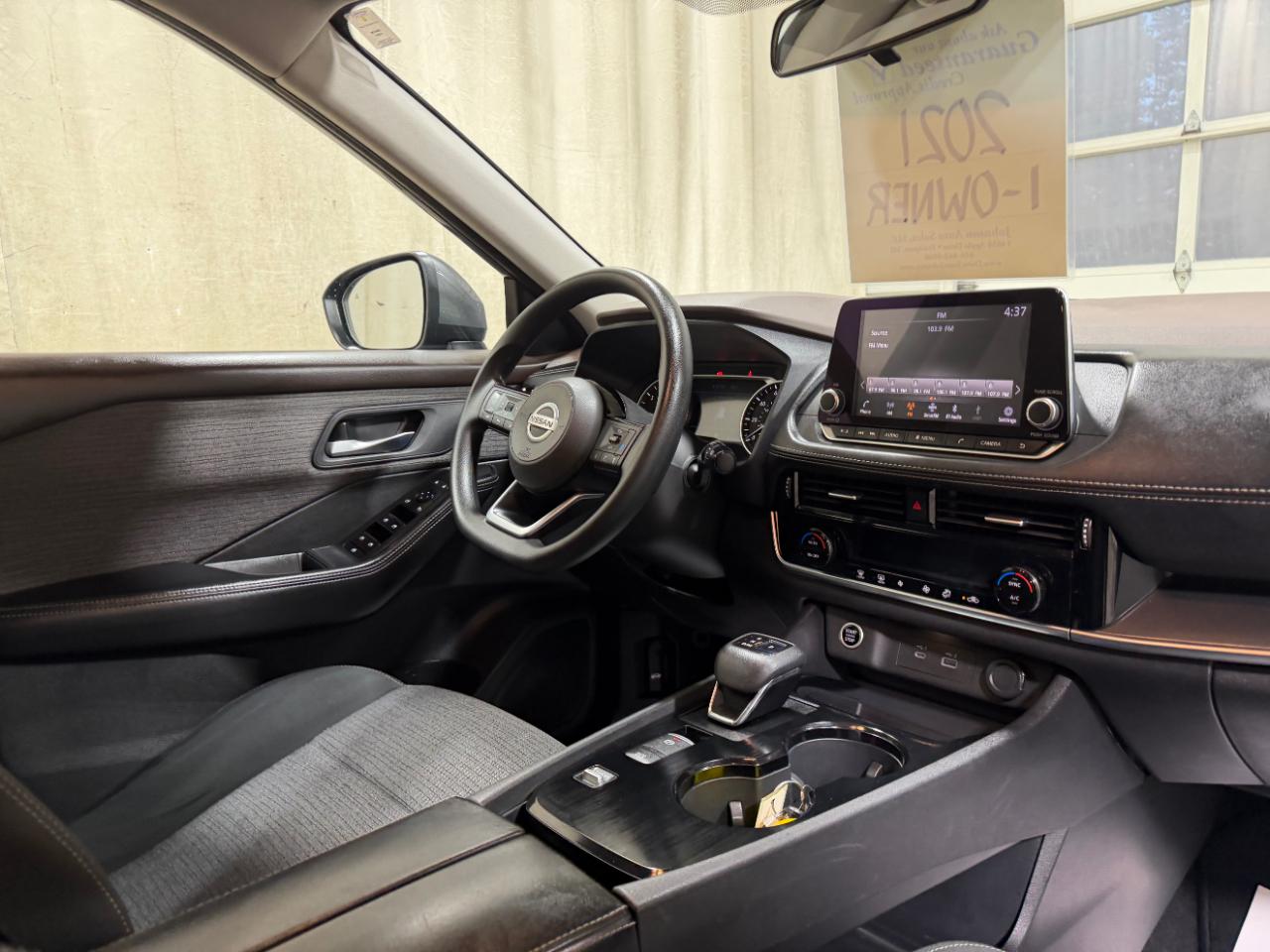 Nissan Rogue FWD SV 2021