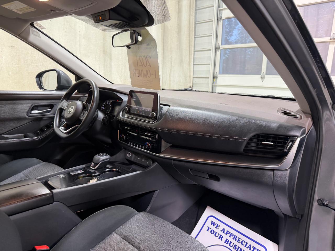 Nissan Rogue FWD SV 2021