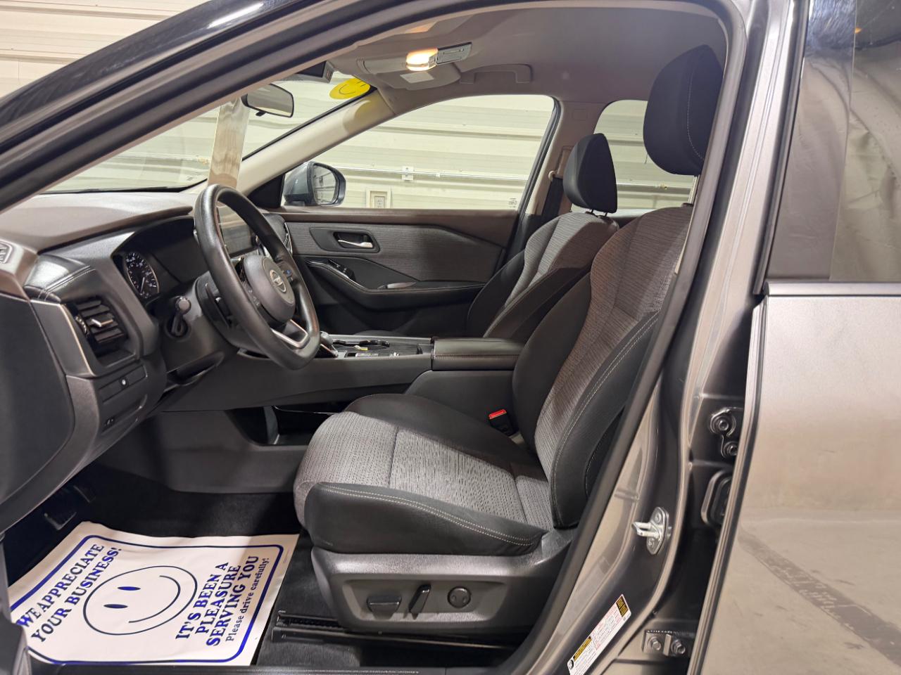 Nissan Rogue FWD SV 2021