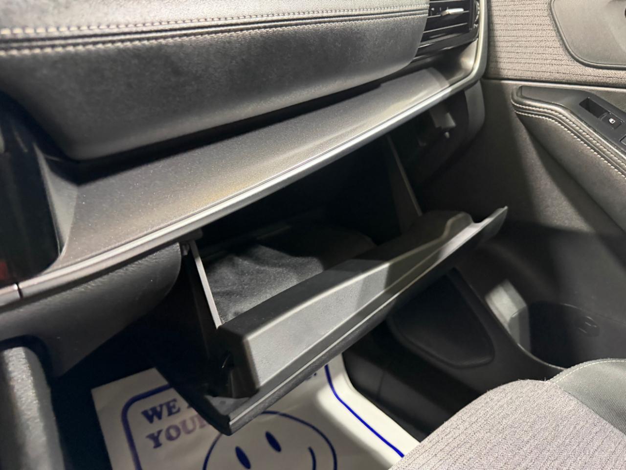 Nissan Rogue FWD SV 2021