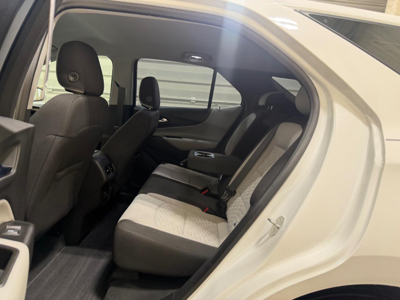 Chevrolet Equinox AWD 4dr LS w/1LS 2020