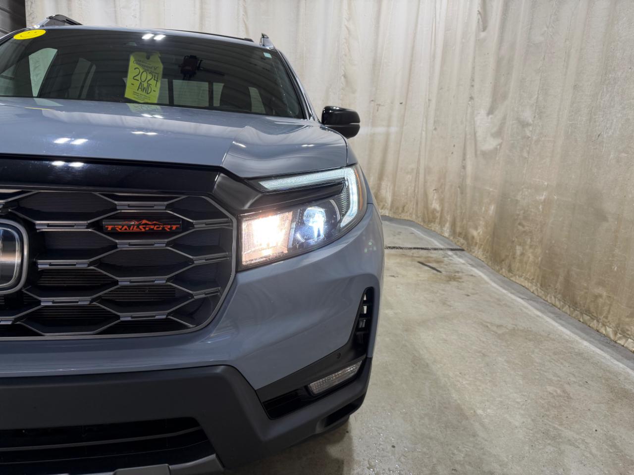 Honda Ridgeline TrailSport AWD 2024
