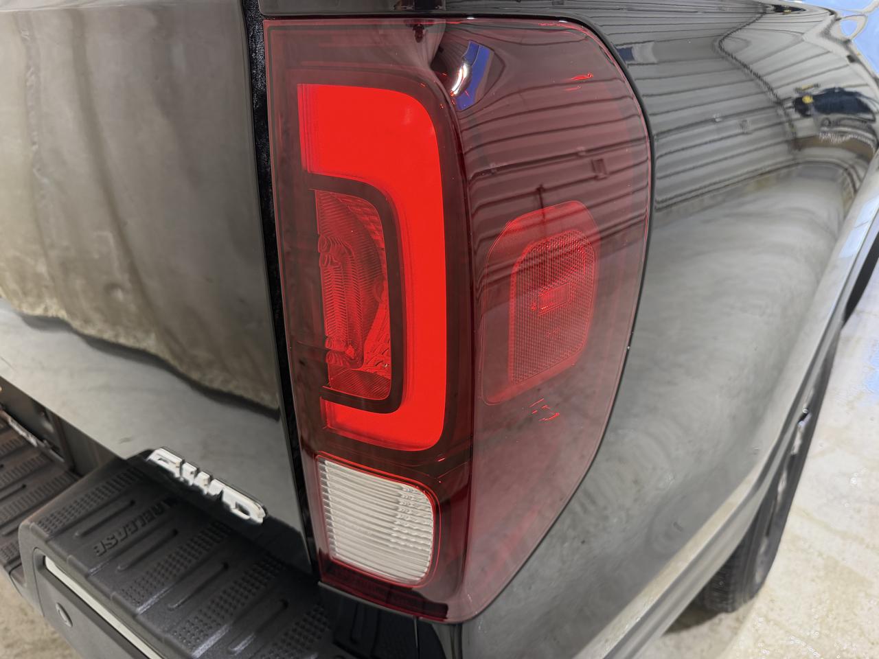 Honda Ridgeline Black Edition AWD 2019