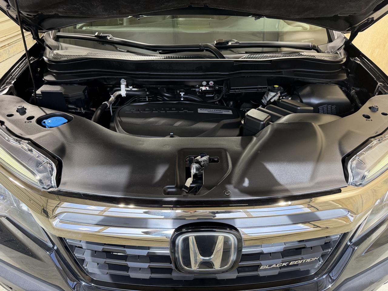 Honda Ridgeline Black Edition AWD 2019