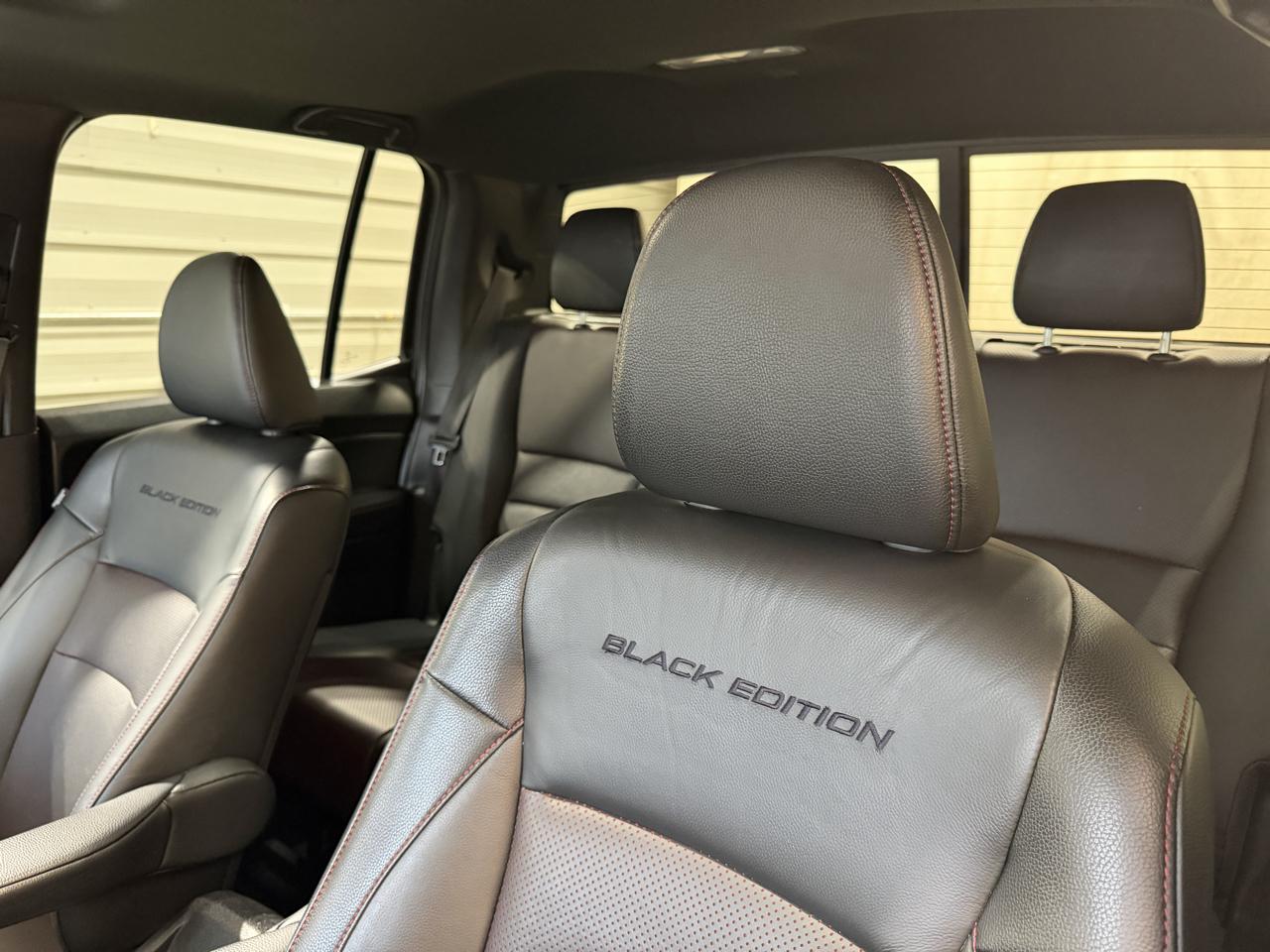 Honda Ridgeline Black Edition AWD 2019