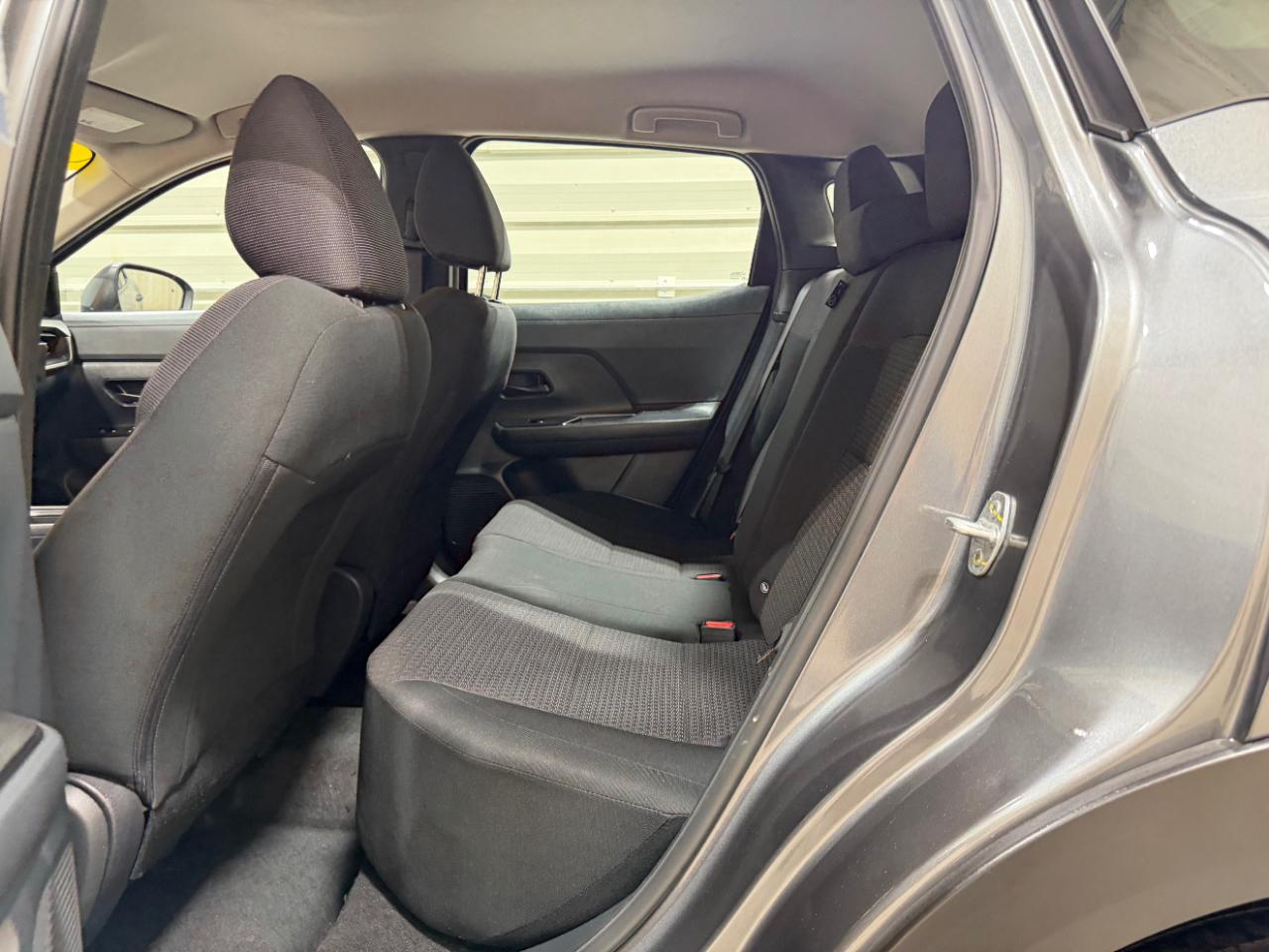 Nissan Kicks S AWD 2025
