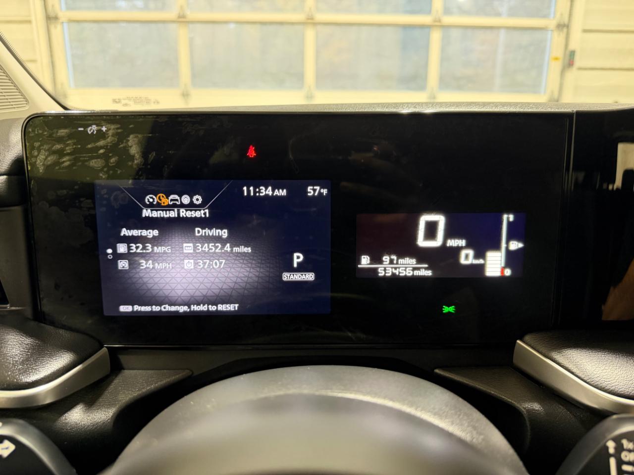 Nissan Kicks S AWD 2025
