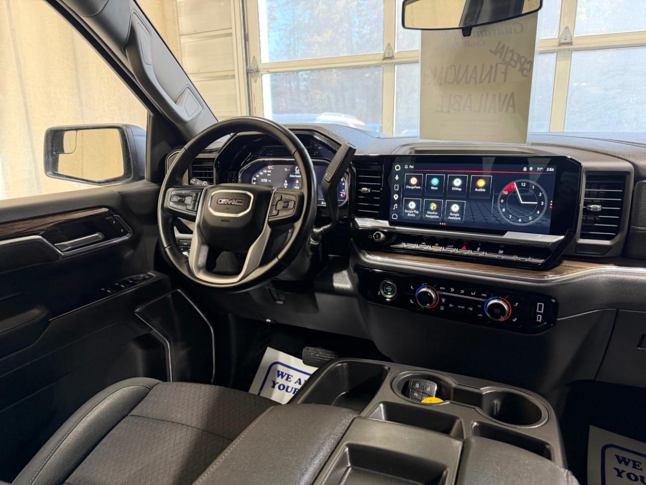 GMC Sierra 1500 4WD Crew Cab 147" Elevation w/3VL 2024