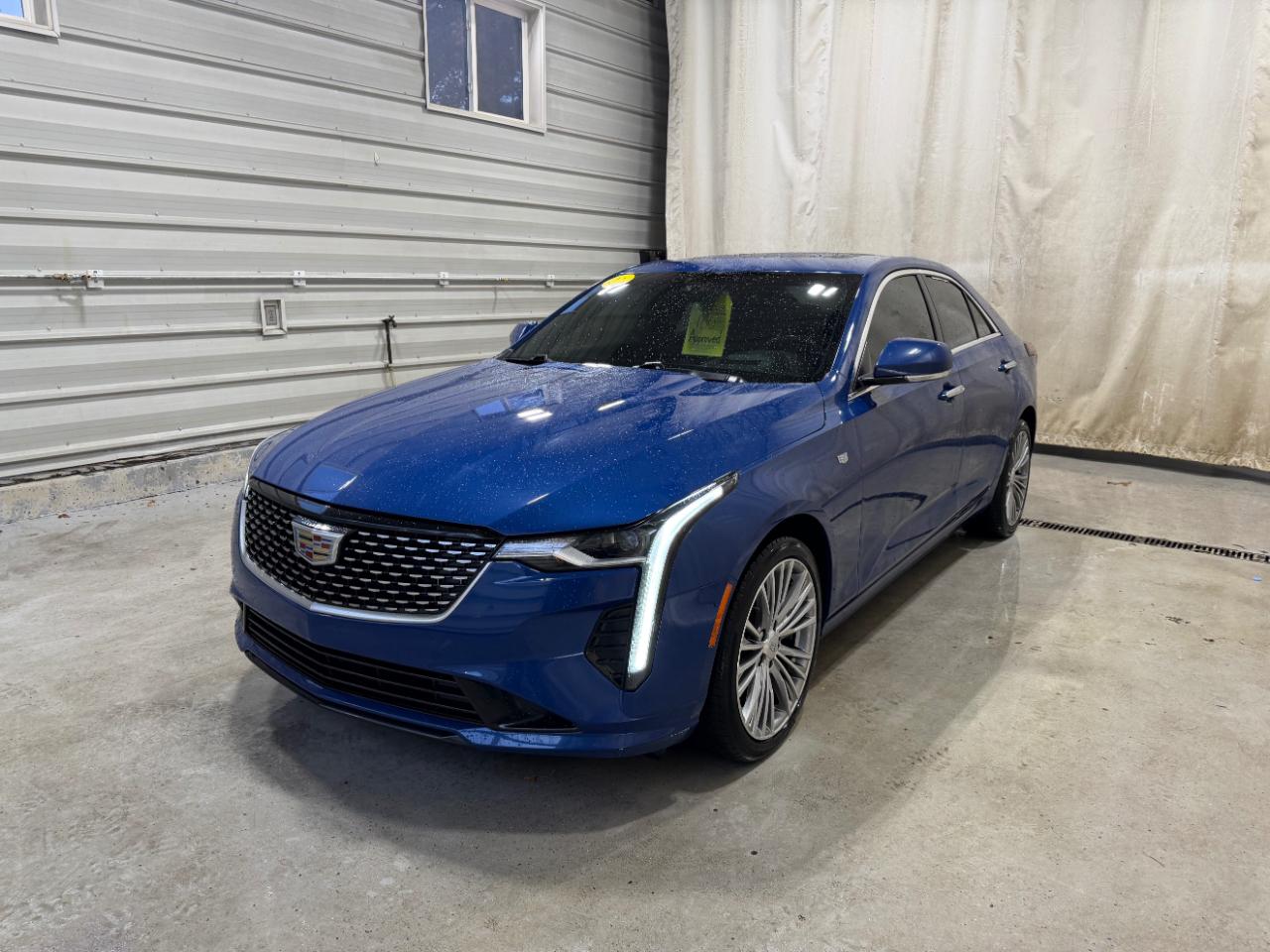 Cadillac CT4 4dr Sdn Premium Luxury 2021