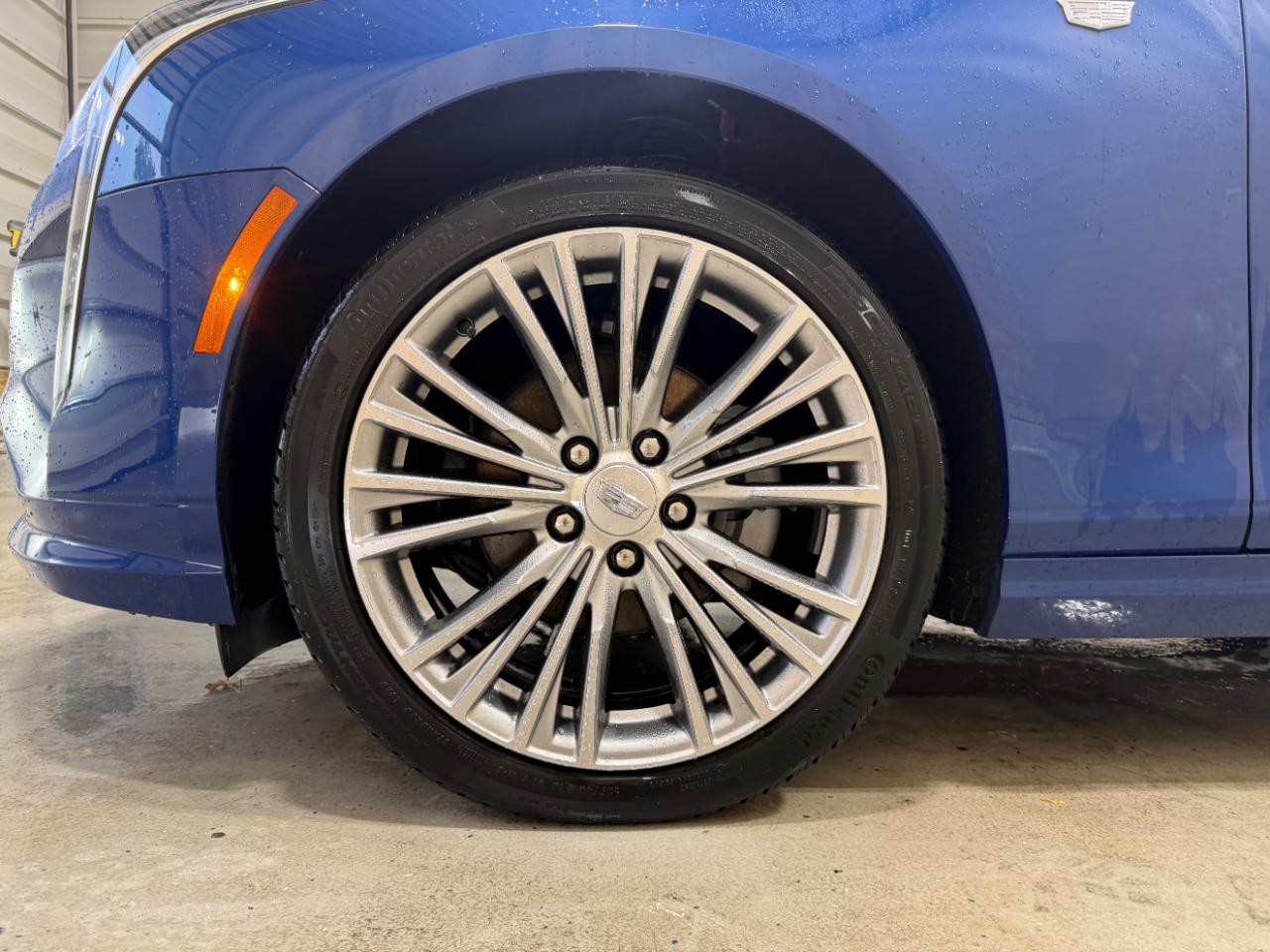 Cadillac CT4 4dr Sdn Premium Luxury 2021