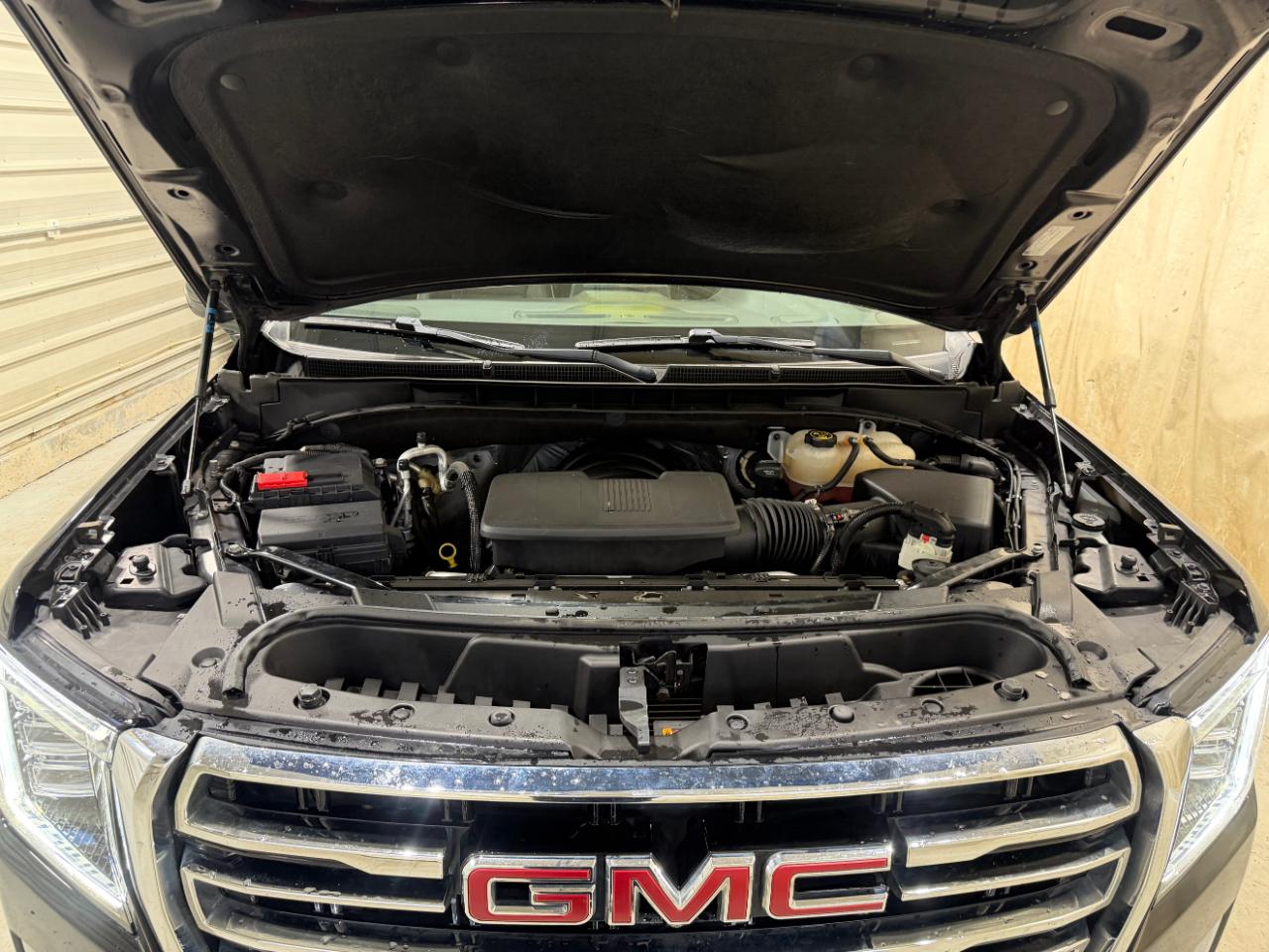 GMC Yukon 4WD 4dr SLT 2022