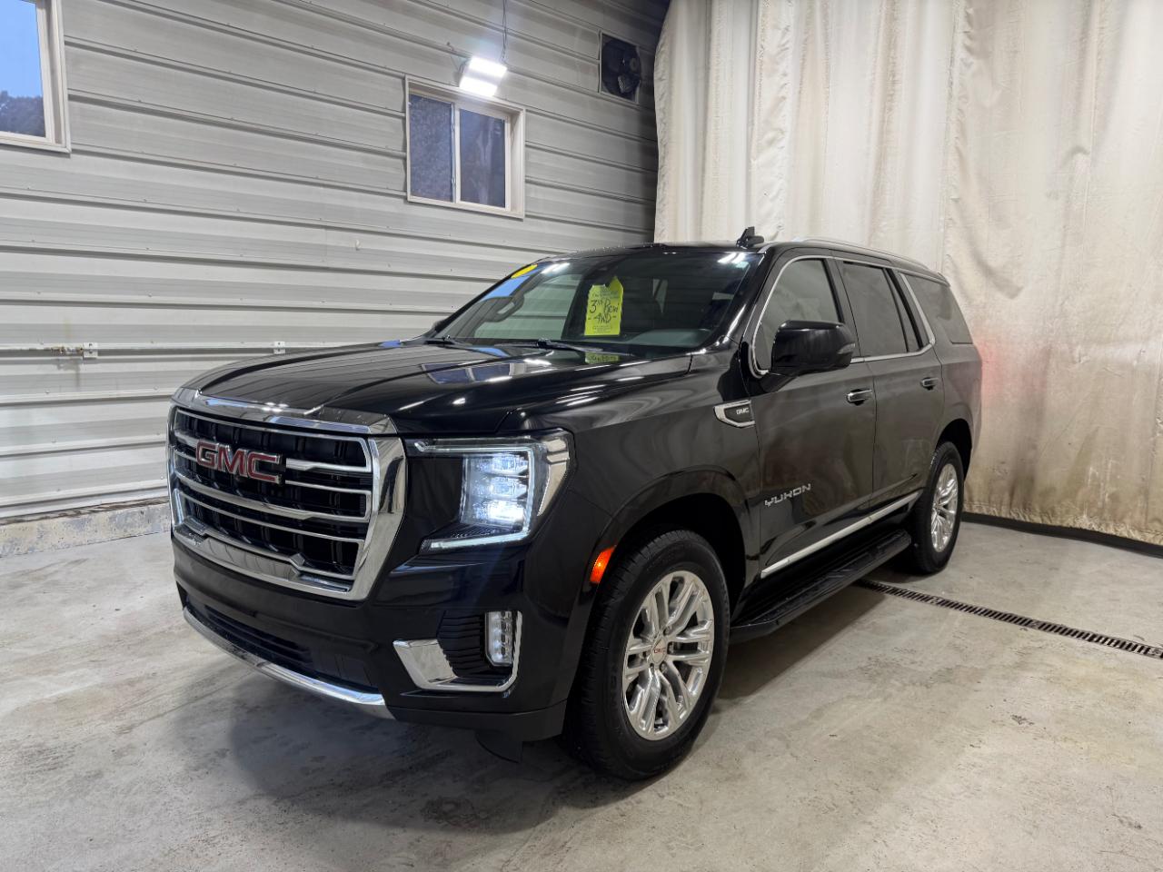 GMC Yukon 4WD 4dr SLT 2022