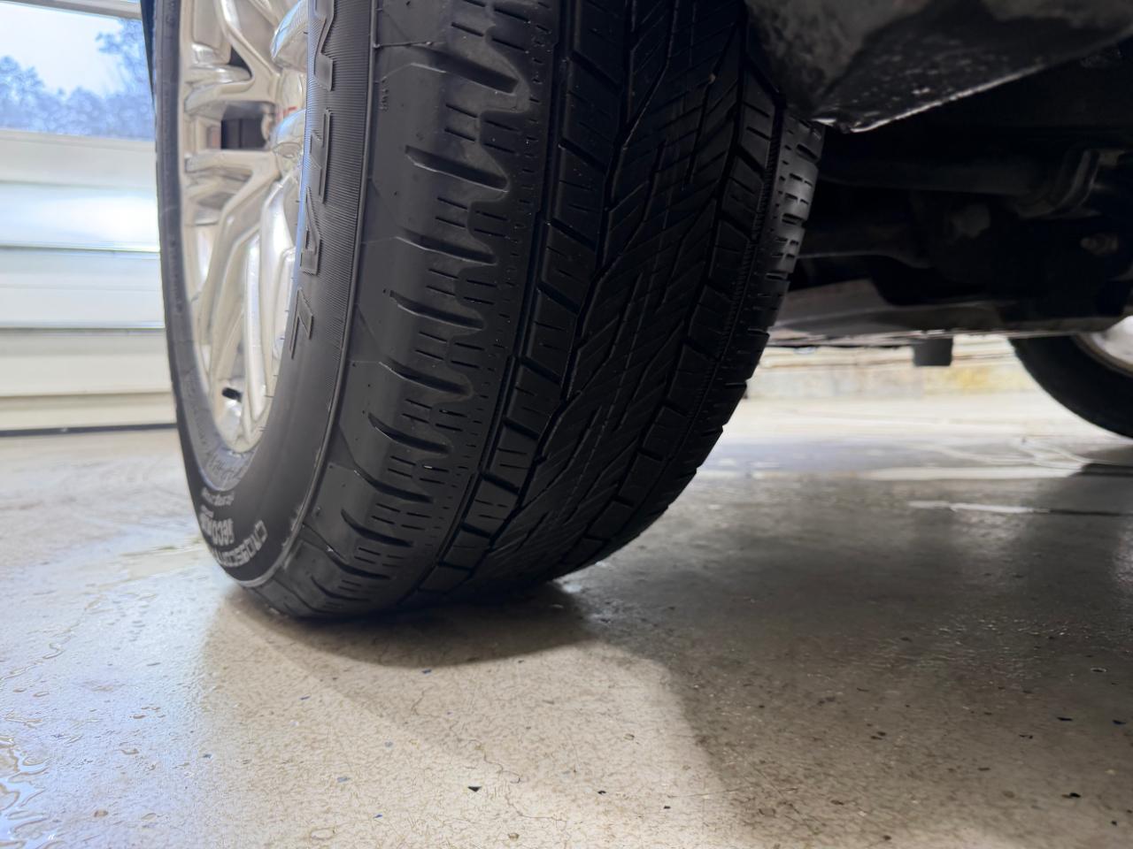 GMC Yukon 4WD 4dr SLT 2022