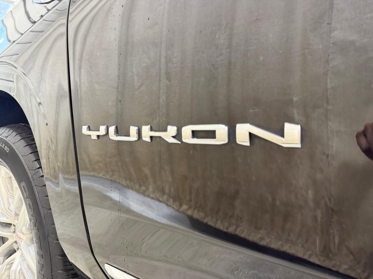 GMC Yukon 4WD 4dr SLT 2022