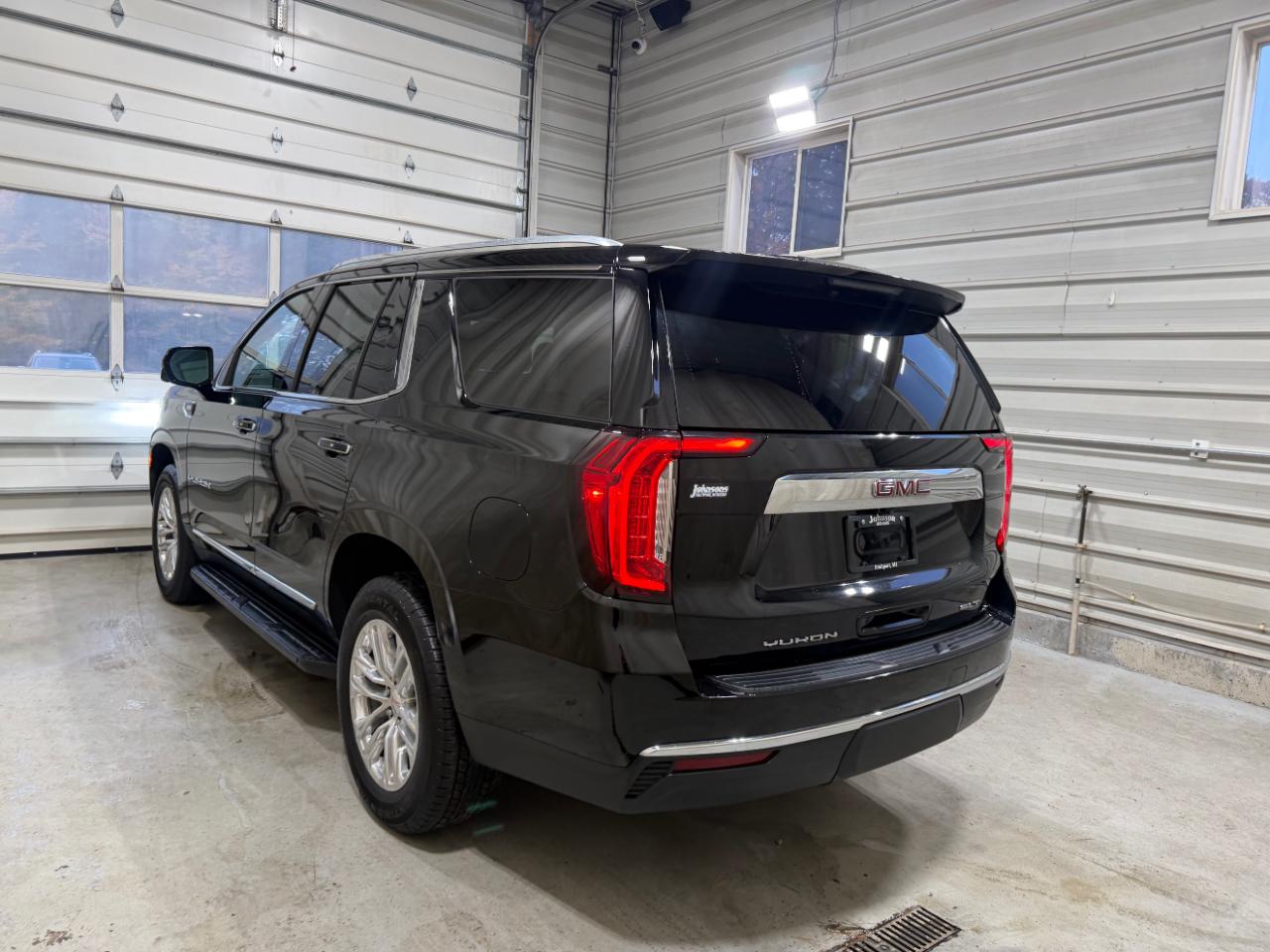 GMC Yukon 4WD 4dr SLT 2022