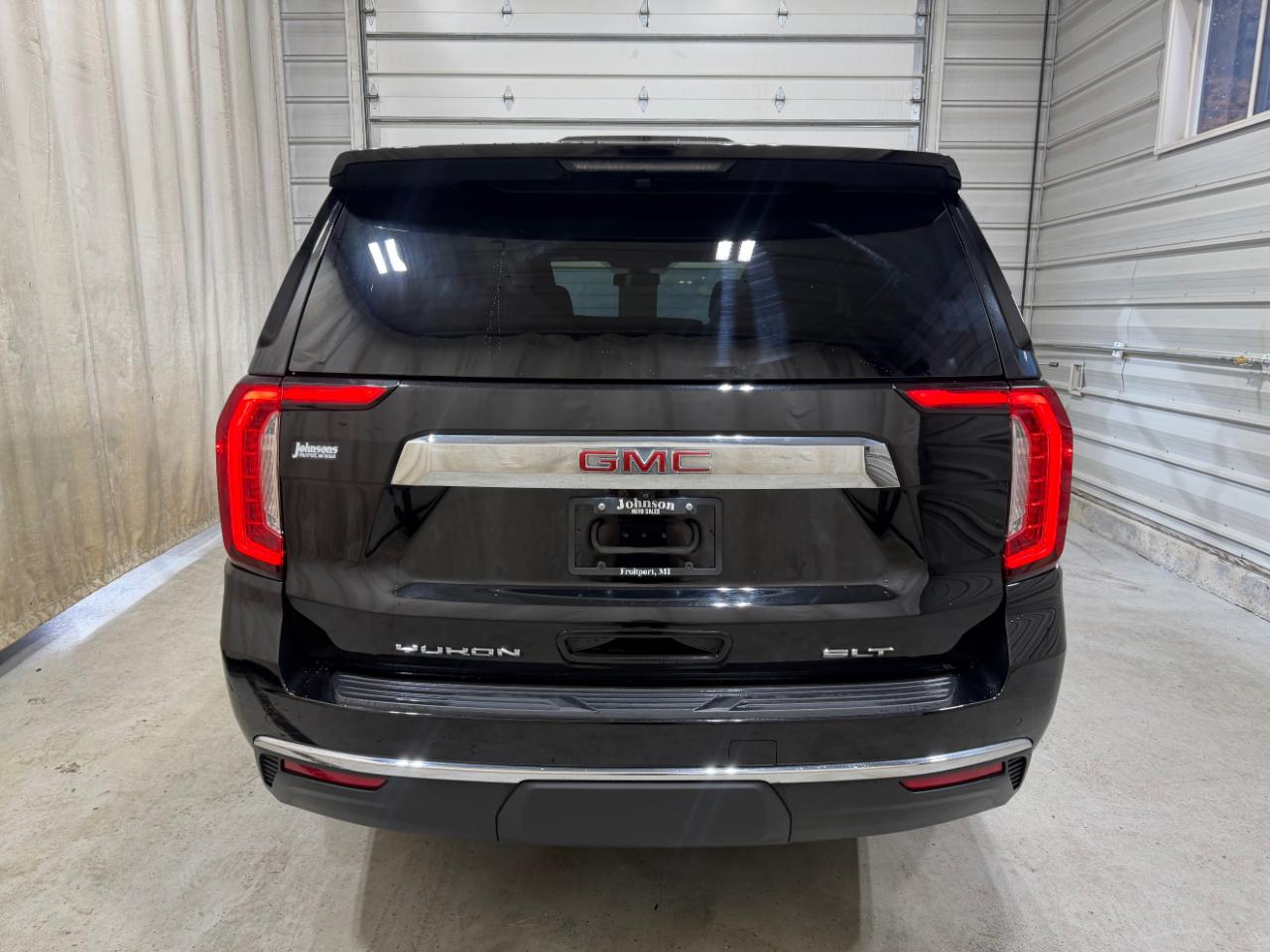 GMC Yukon 4WD 4dr SLT 2022