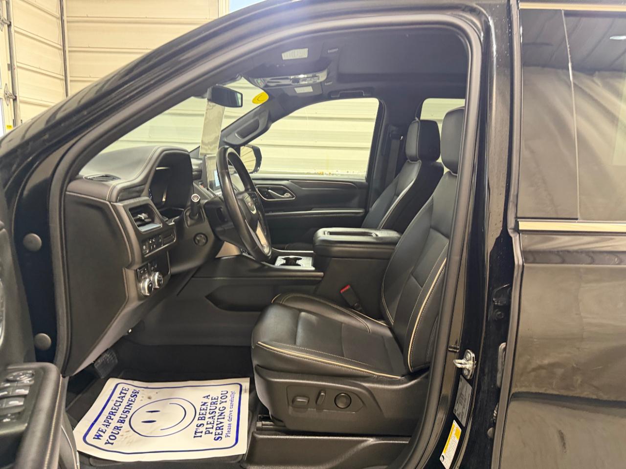 GMC Yukon 4WD 4dr SLT 2022