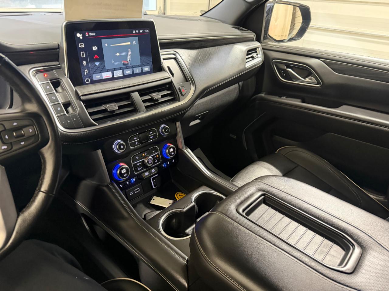 GMC Yukon 4WD 4dr SLT 2022
