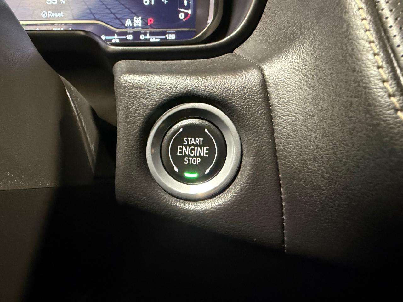 GMC Yukon 4WD 4dr SLT 2022