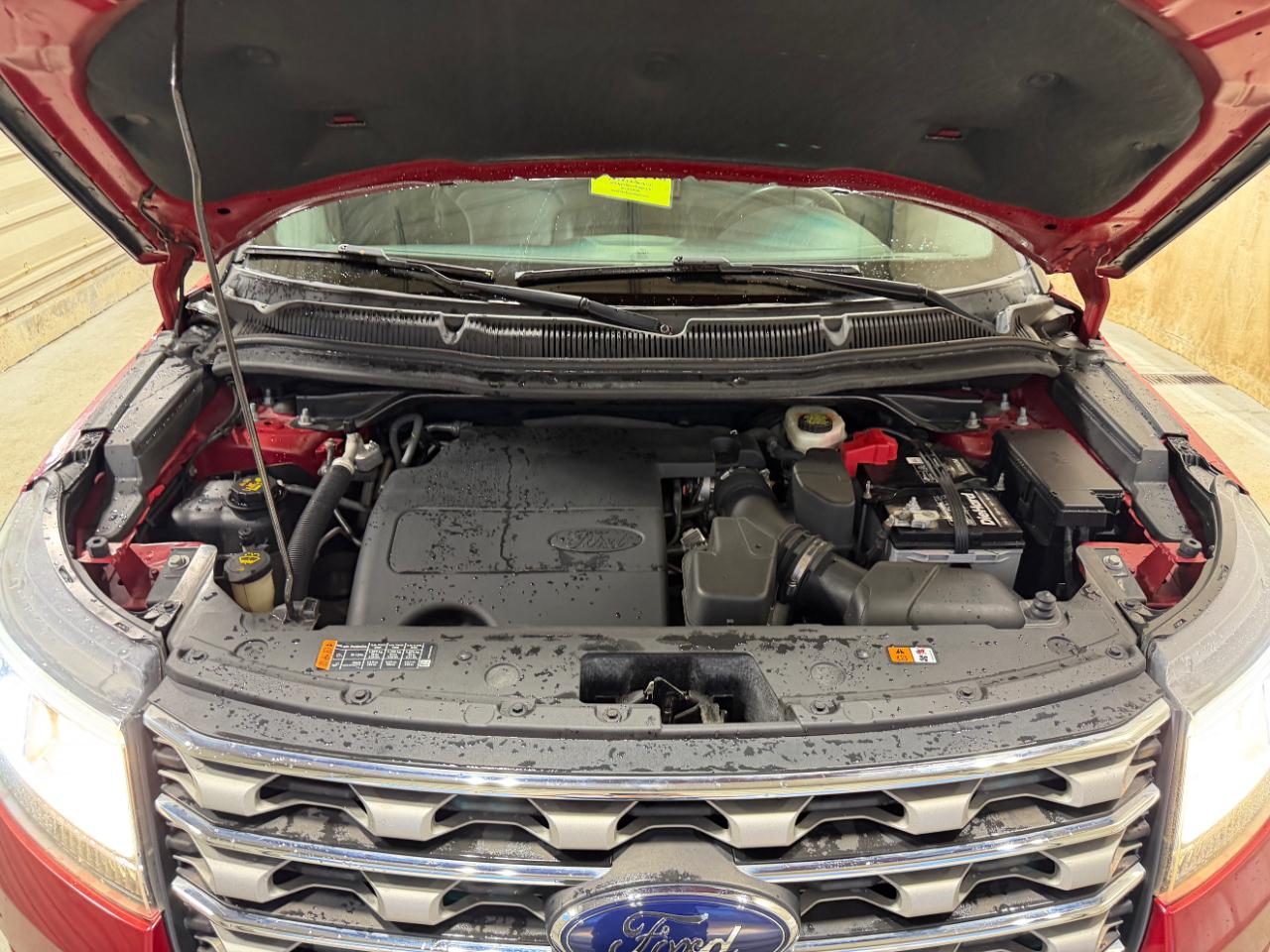 Ford Explorer 4WD 4dr XLT 2016