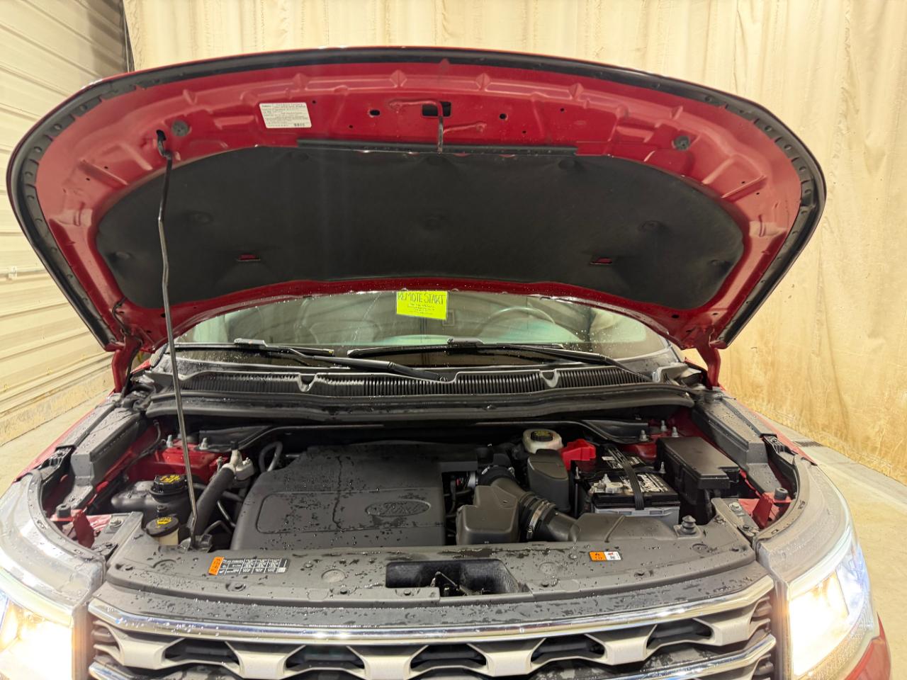 Ford Explorer 4WD 4dr XLT 2016