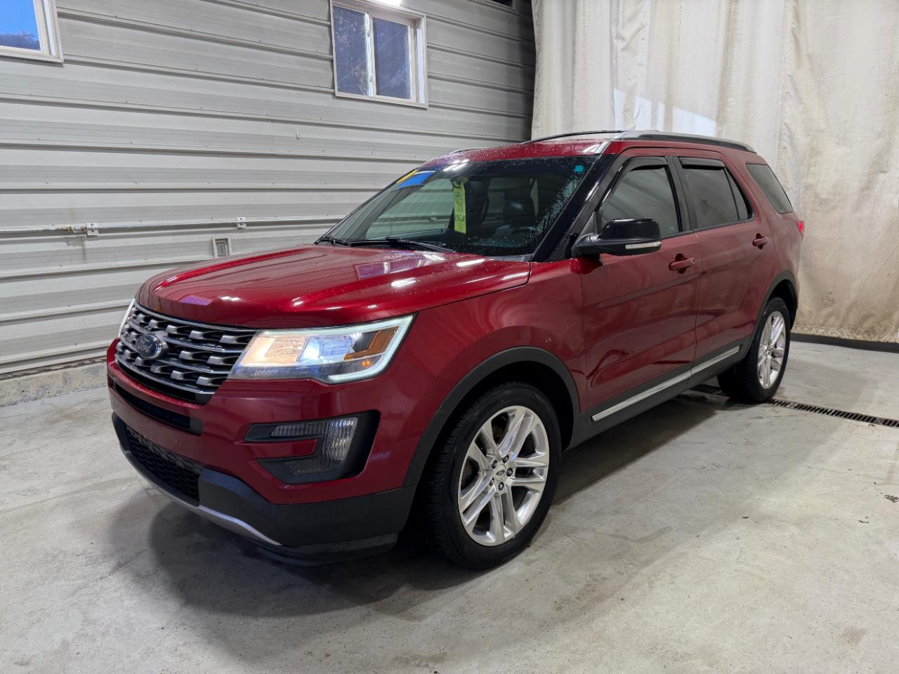 Ford Explorer 4WD 4dr XLT 2016