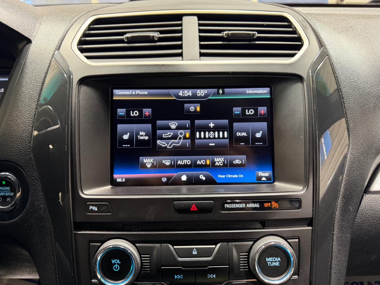 Ford Explorer 4WD 4dr XLT 2016