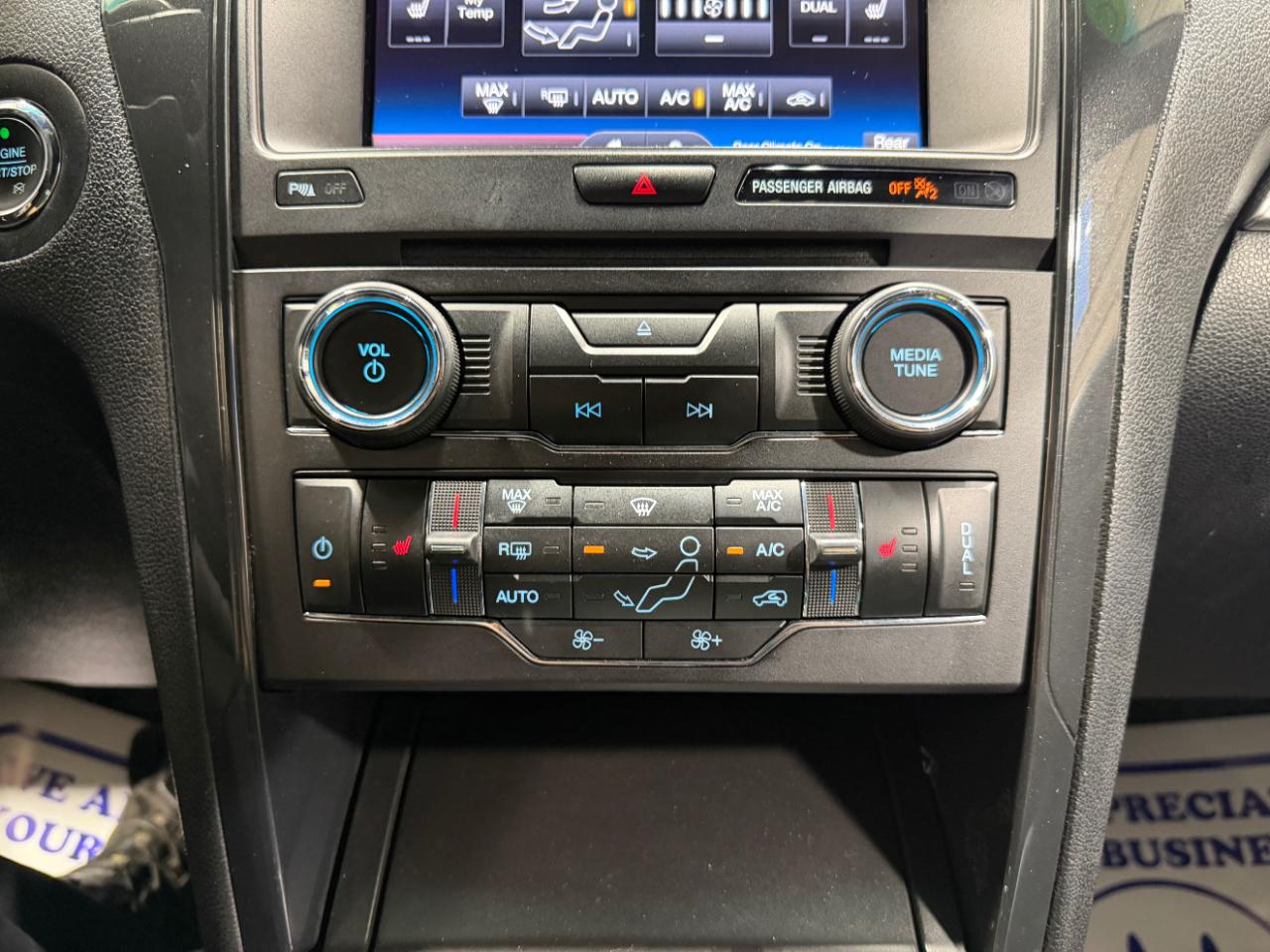 Ford Explorer 4WD 4dr XLT 2016