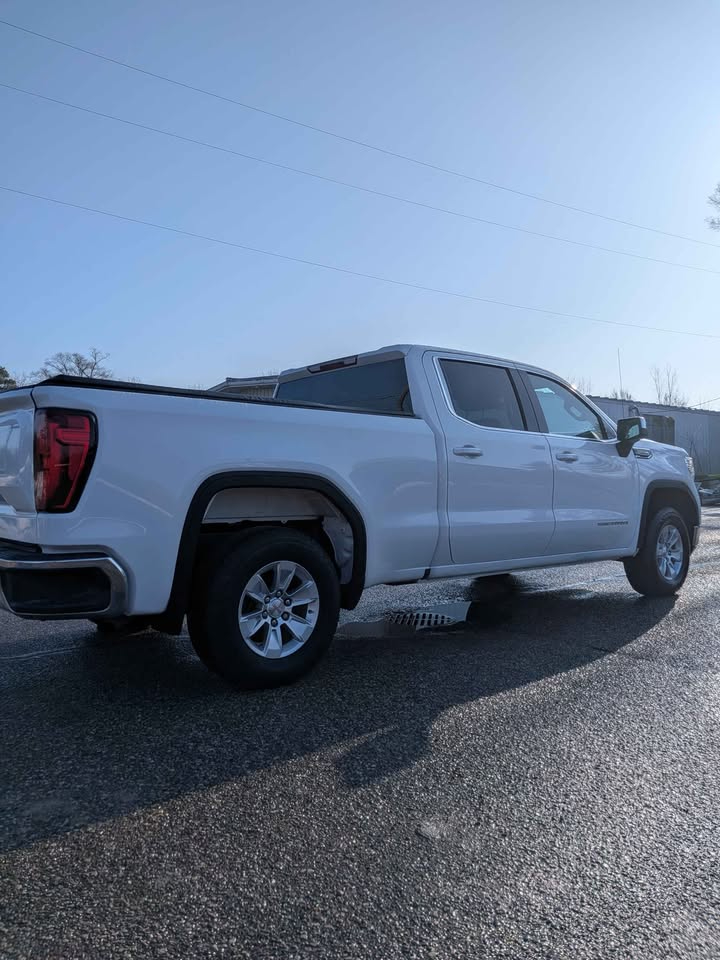 GMC Sierra 1500 SLE Crew Cab Short Box 4WD 2020
