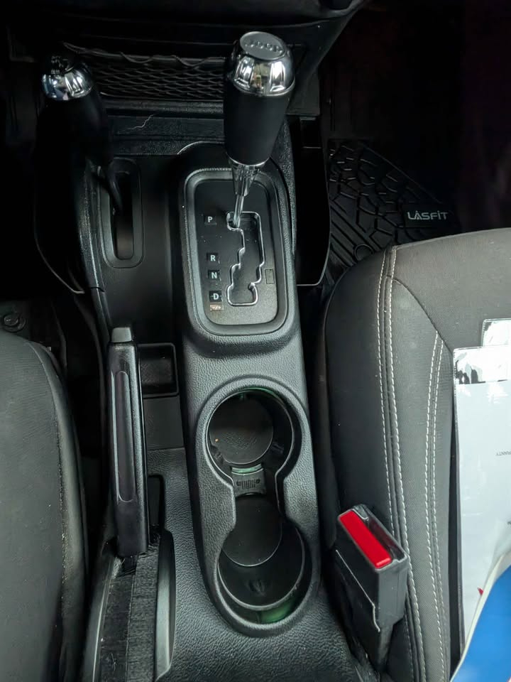 Jeep Wrangler JK Unlimited Sahara 4WD 2018