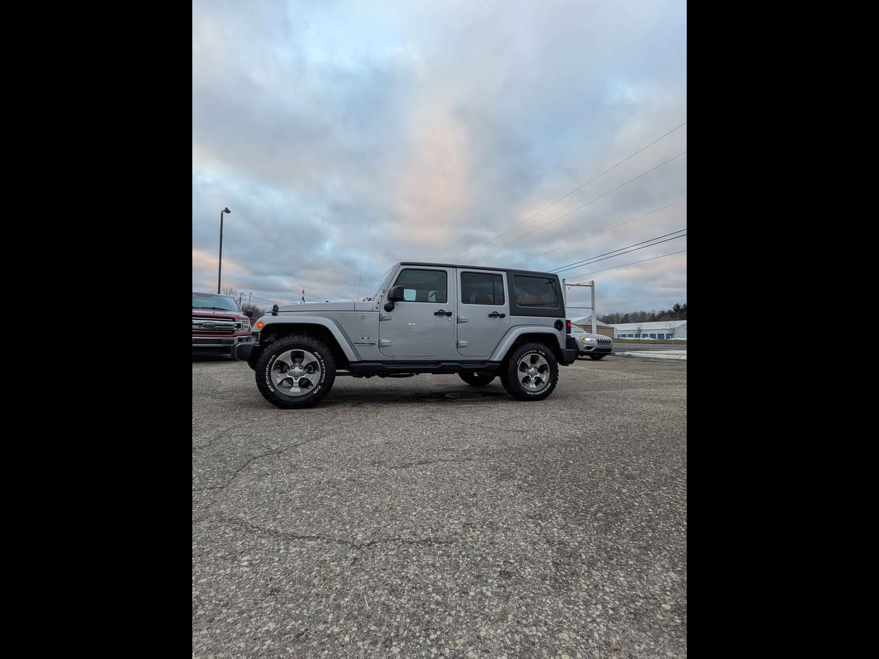 Jeep Wrangler JK Unlimited Sahara 4WD 2018
