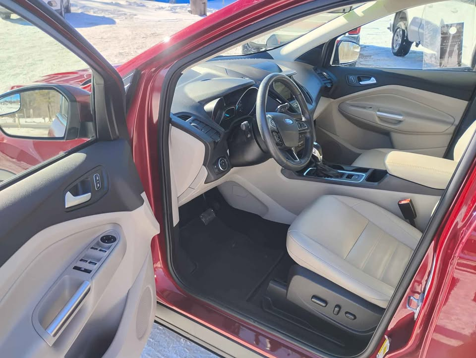 Ford Escape SEL 4WD 2019