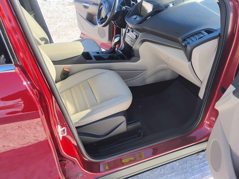 Ford Escape SEL 4WD 2019