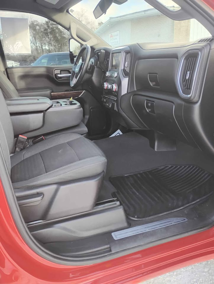 GMC Sierra 1500 SLE Double Cab 4WD 2021