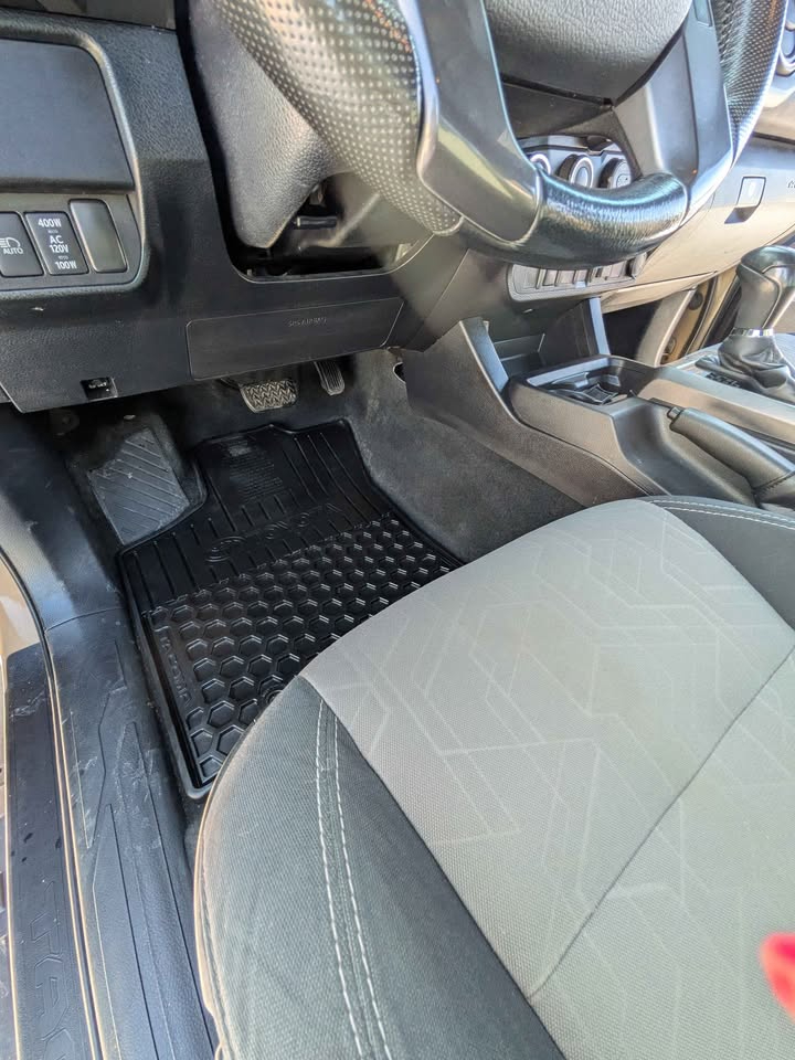 Toyota Tacoma TRD Off Road Double Cab 6' Bed V6 4x4 AT (Natl) 2020