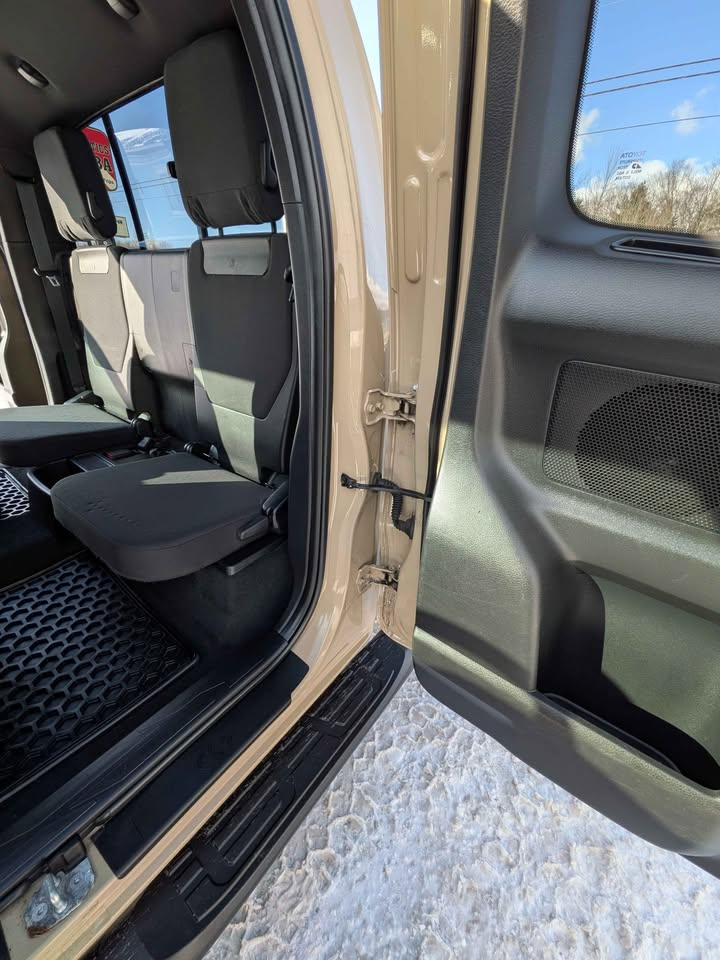 Toyota Tacoma TRD Off Road Double Cab 6' Bed V6 4x4 AT (Natl) 2020