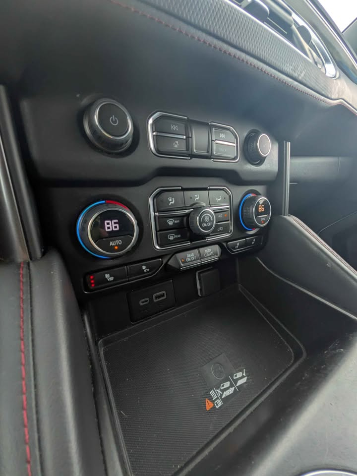 Chevrolet Tahoe RST 4WD 2023