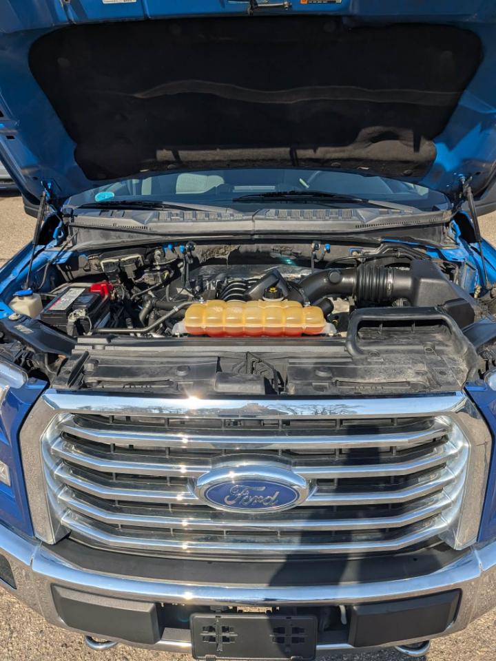 Ford F-150 XLT SuperCrew Short Box 4WD 2017