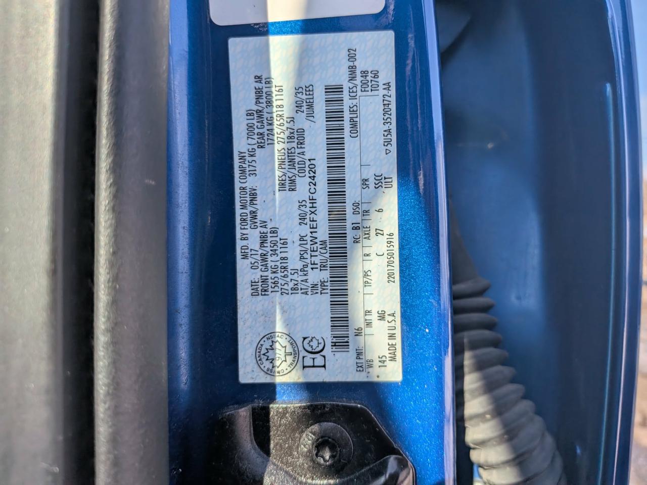 Ford F-150 XLT SuperCrew Short Box 4WD 2017