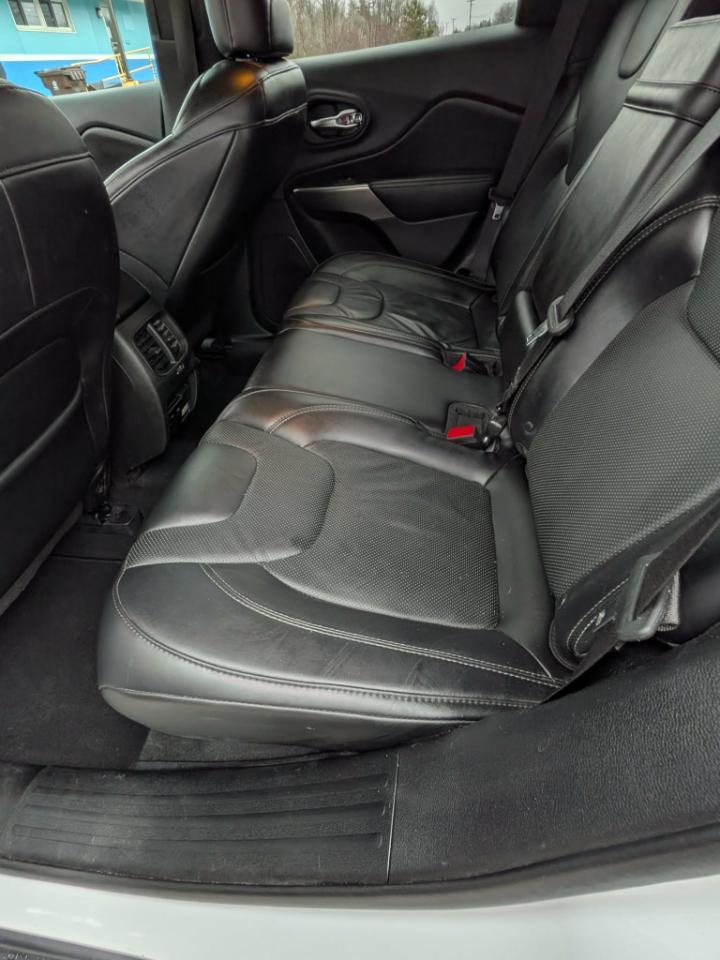 Jeep Cherokee Limited FWD 2019