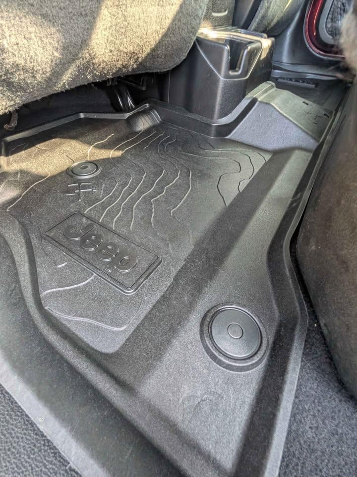 Jeep Gladiator Sport 2021