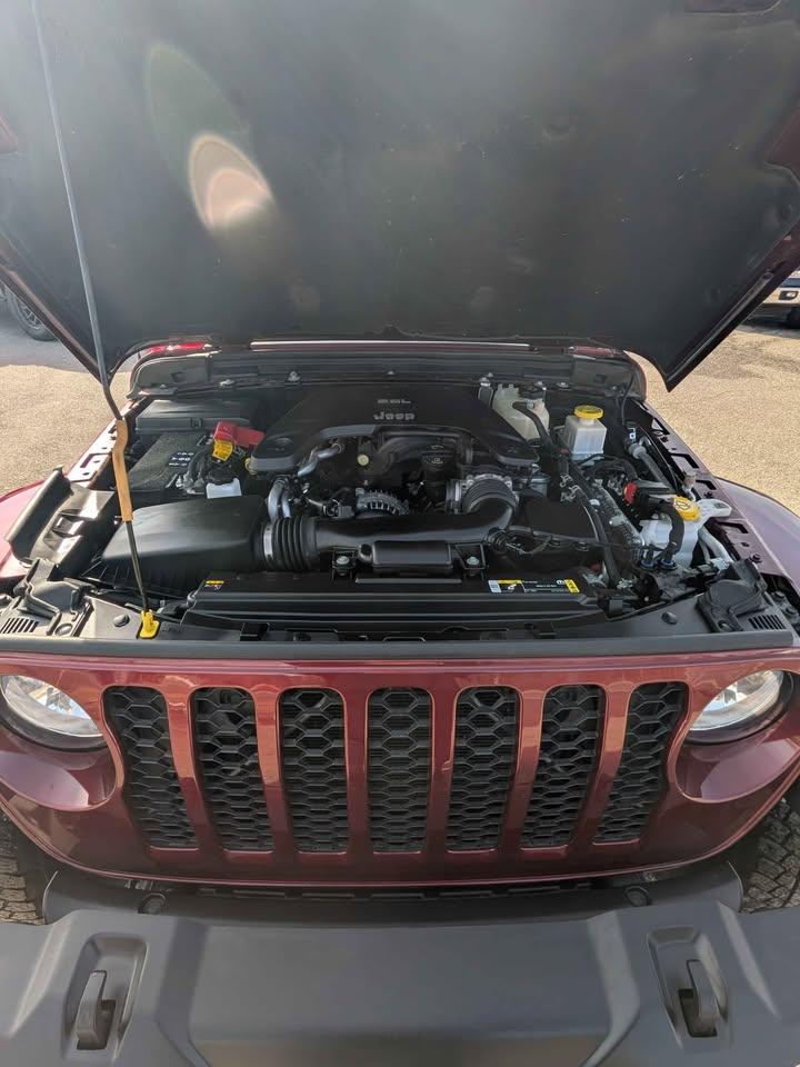 Jeep Gladiator Sport 2021