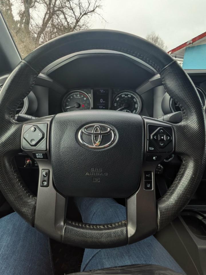 Toyota Tacoma TRD Off Road Double Cab 6' Bed V6 4x4 AT (Natl) 2019