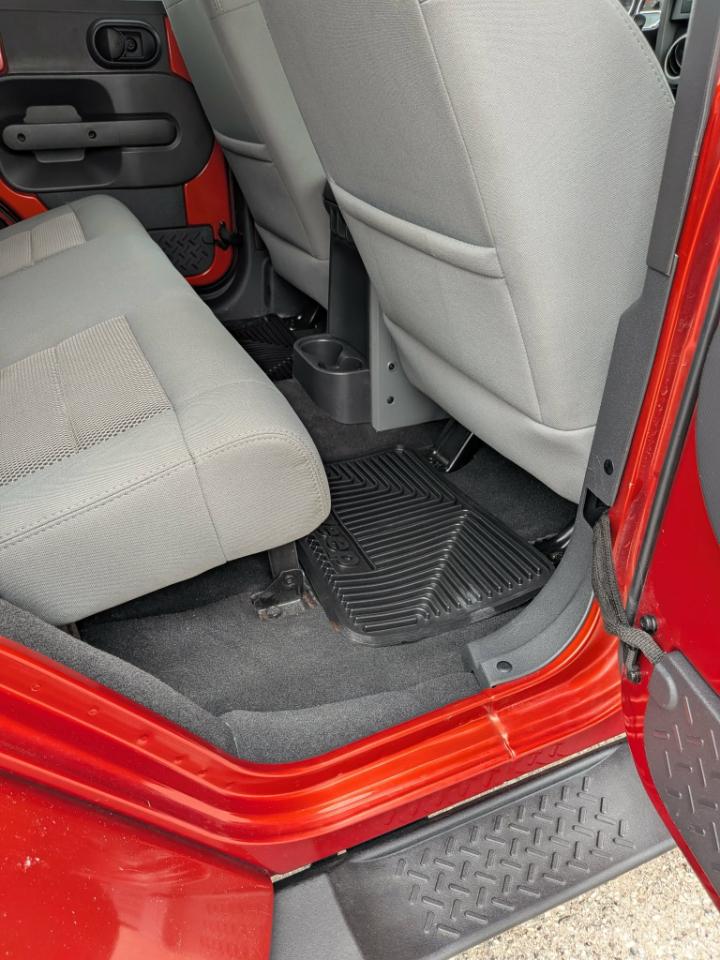 Jeep Wrangler Unlimited Sahara 4WD 2009