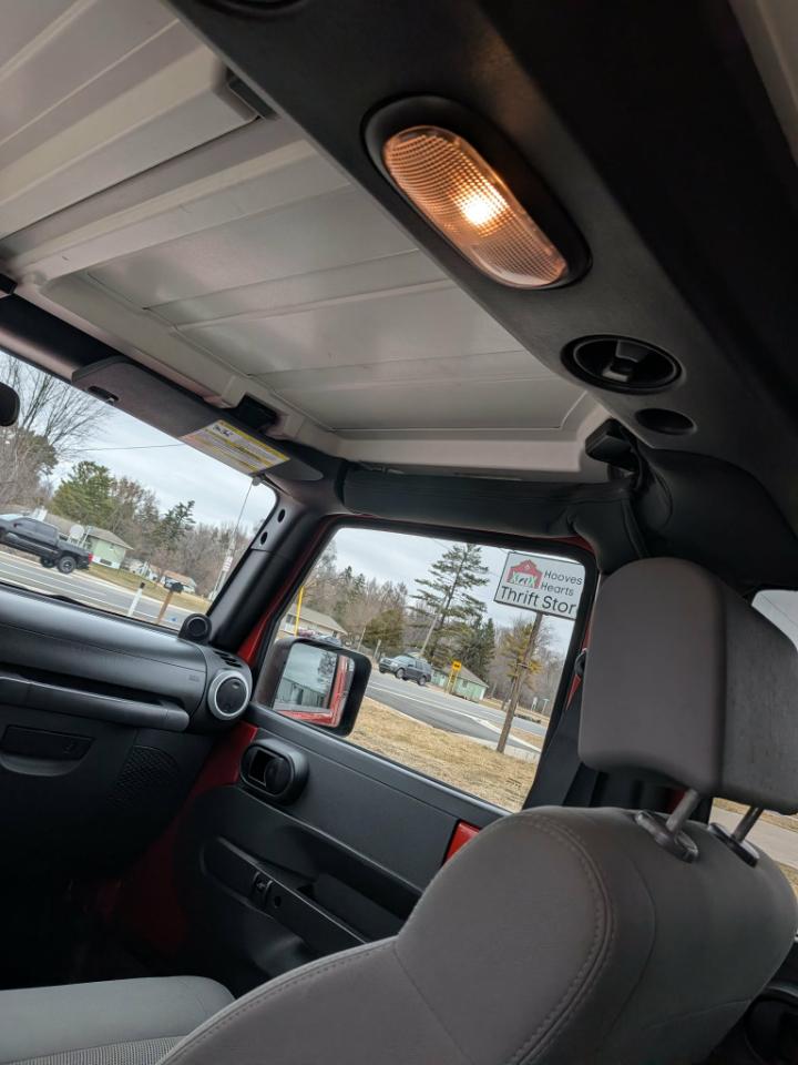 Jeep Wrangler Unlimited Sahara 4WD 2009