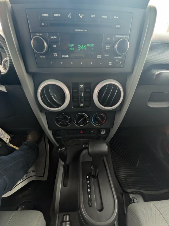 Jeep Wrangler Unlimited Sahara 4WD 2009