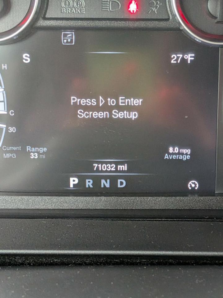 RAM 1500 SLT Crew Cab LWB 4WD 2016