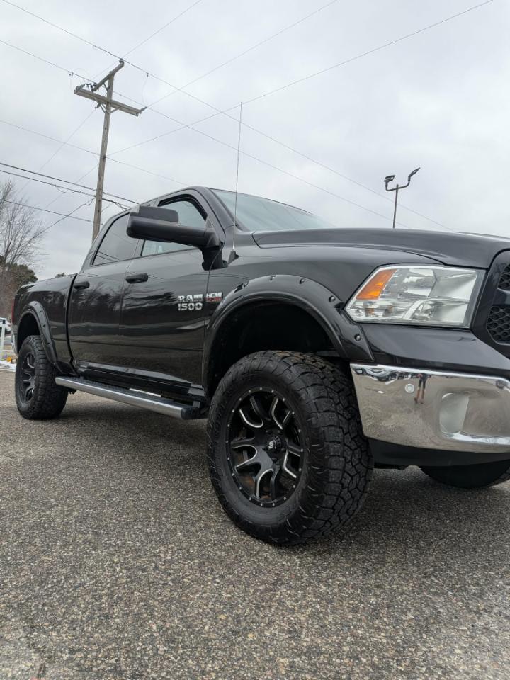 RAM 1500 SLT Crew Cab LWB 4WD 2016
