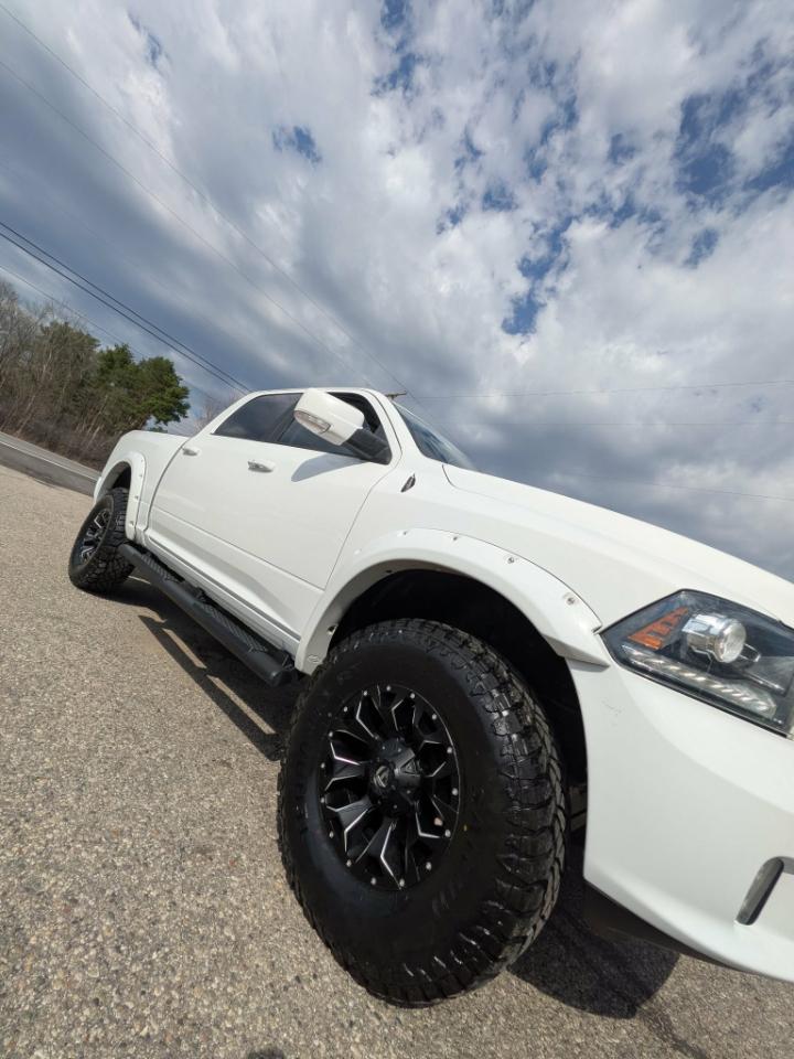 RAM 1500 Sport Crew Cab SWB 4WD 2018